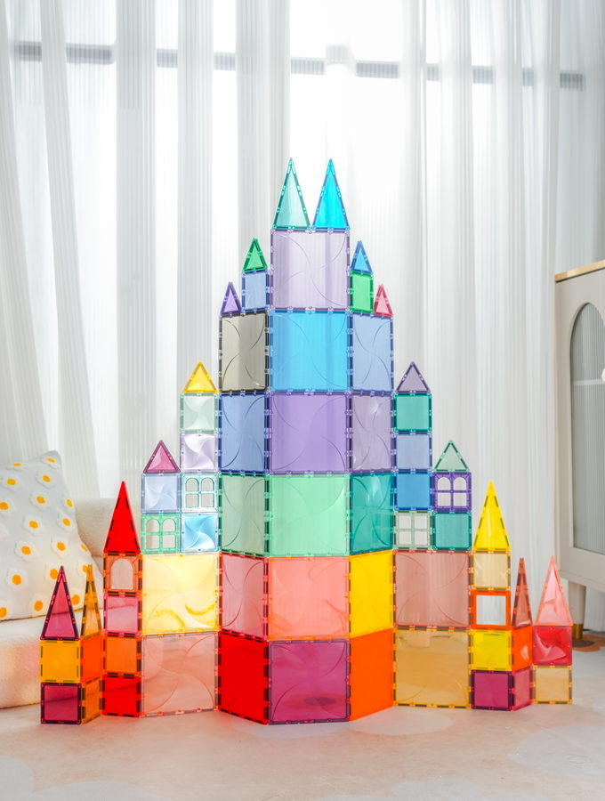 Rainbow magnetic tiles